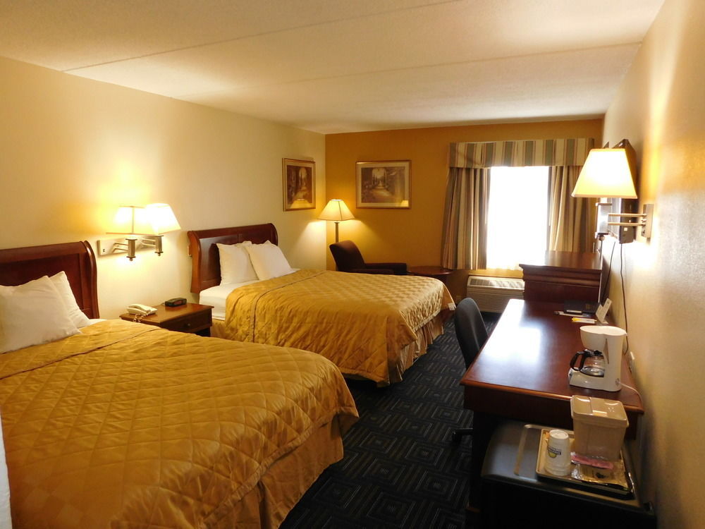 Twin Cities Inn, Hotel